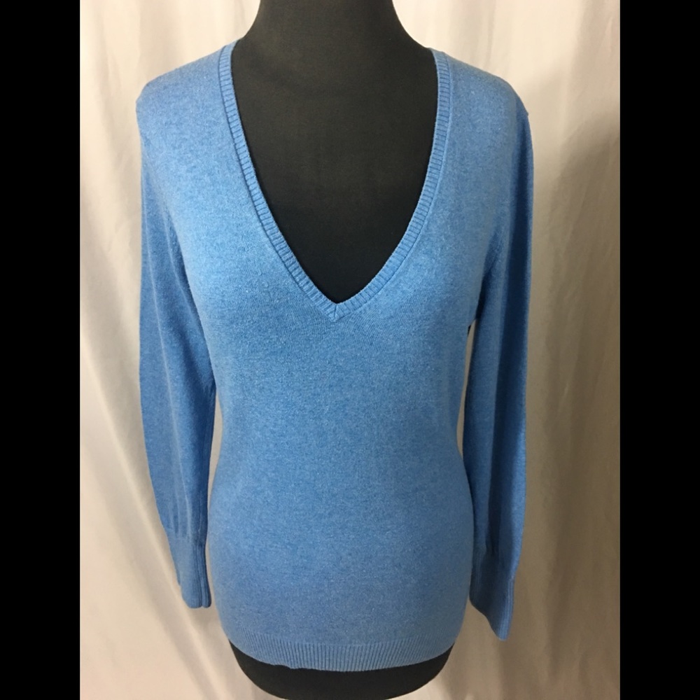 Eddie Bauer V- neck Cashmere Cotton blend sweater